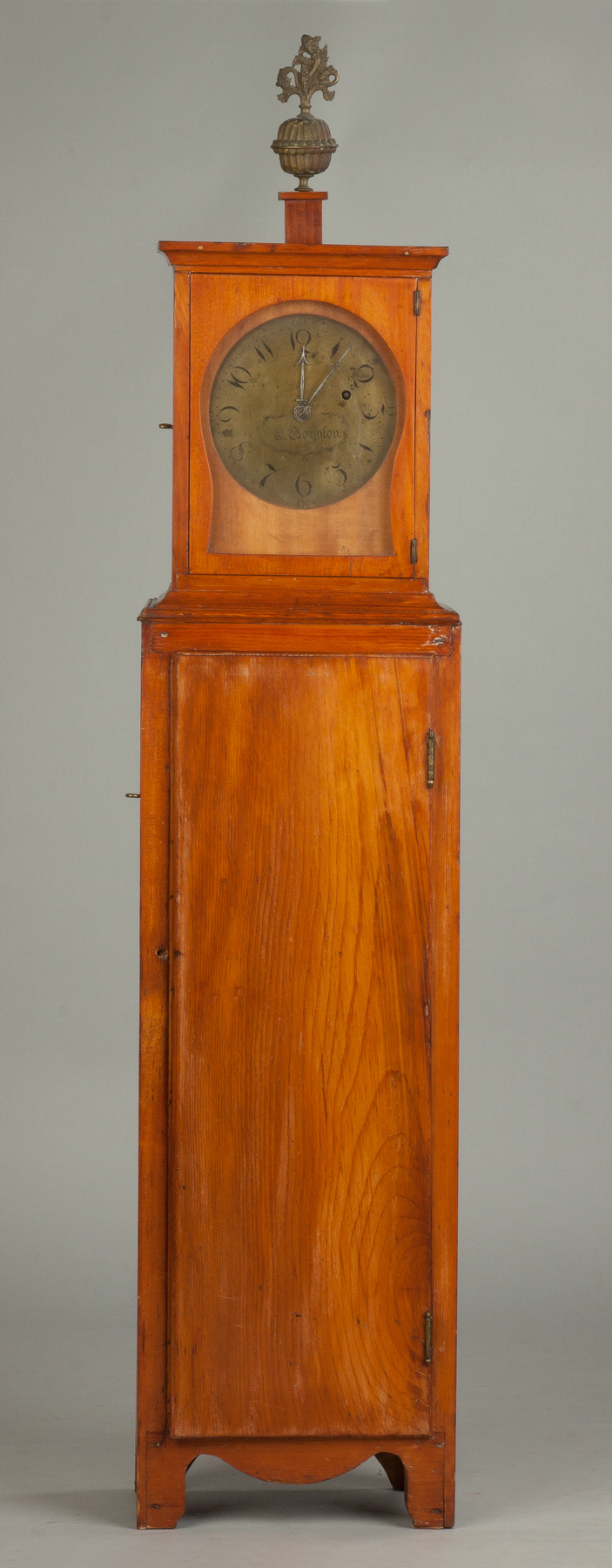 Appraisal: Calvin Boynton Dwarf Clock Early th cent Pine case Signed