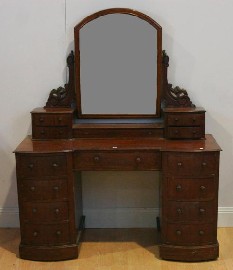 Appraisal: A Victorian twin pedestal dressing table in mahogany fitted with