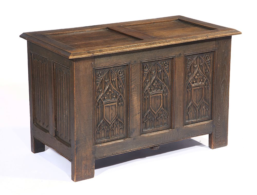 Appraisal: English oak lift top chest English oak lift top chest