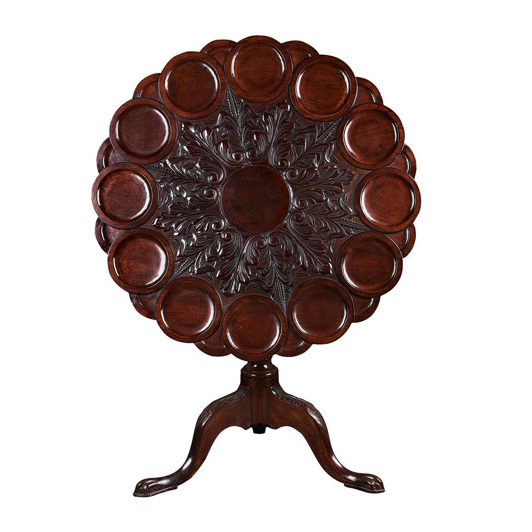 Appraisal: George III Mahogany Supper Table The scalloped top with radiating