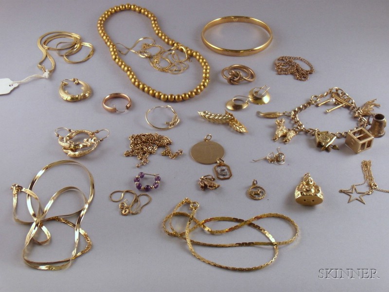 Appraisal: Small Group of Assorted Gold Jewelry