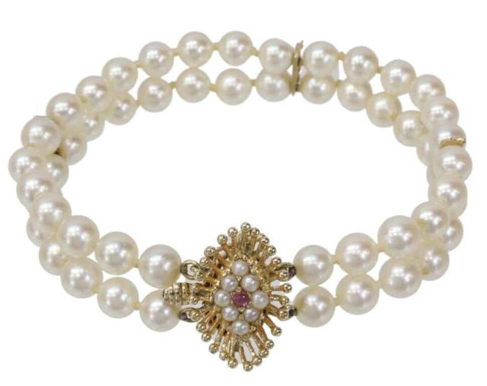 Appraisal: Estate kt yellow gold and pearl bracelet two strands comprised