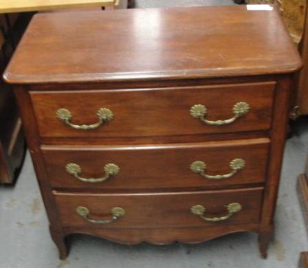 Appraisal: Provincial Style Drawer Chest From a Larchmont home Dimensions w