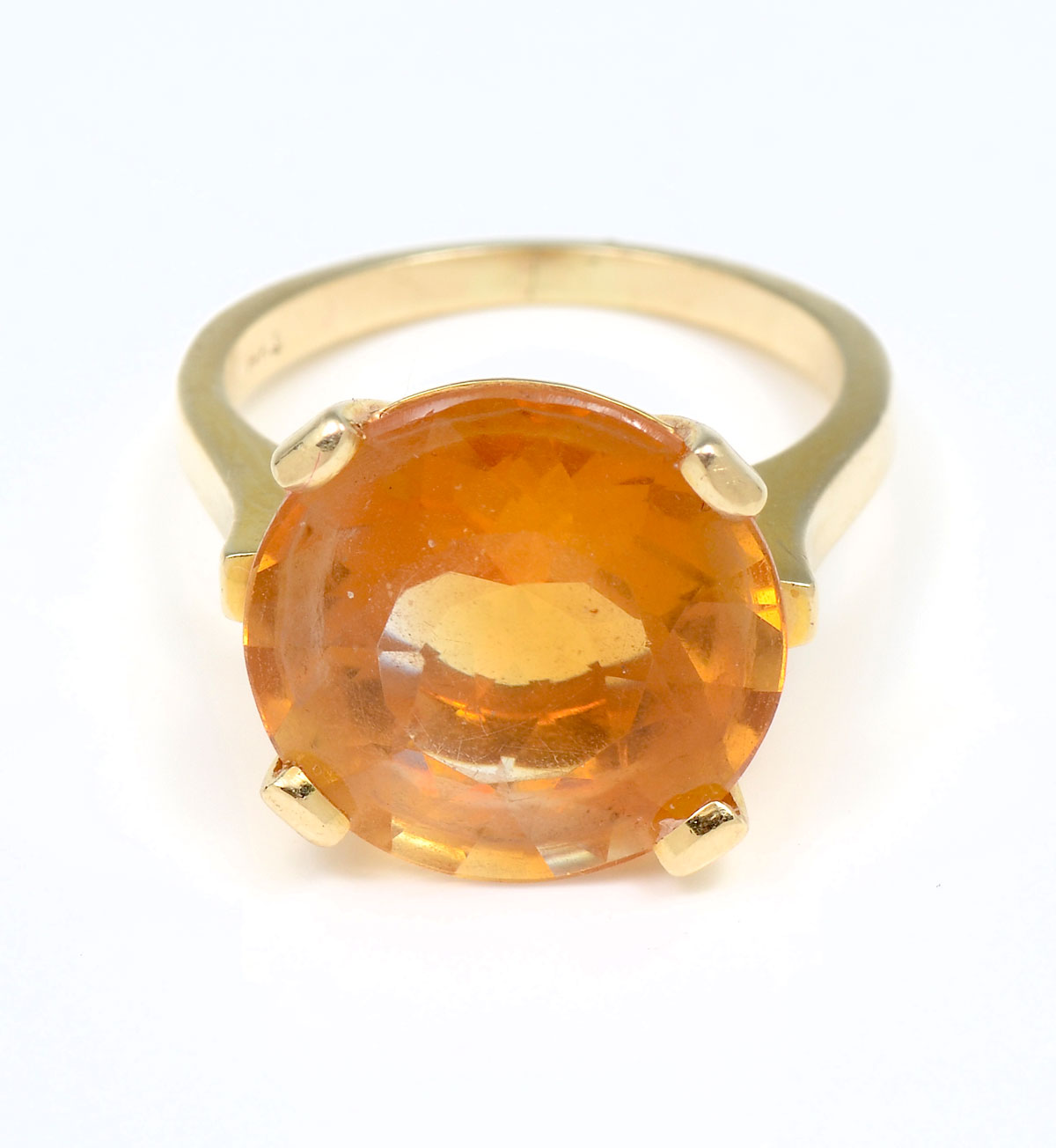 Appraisal: K CT CITRINE RING K yellow gold ring contains one