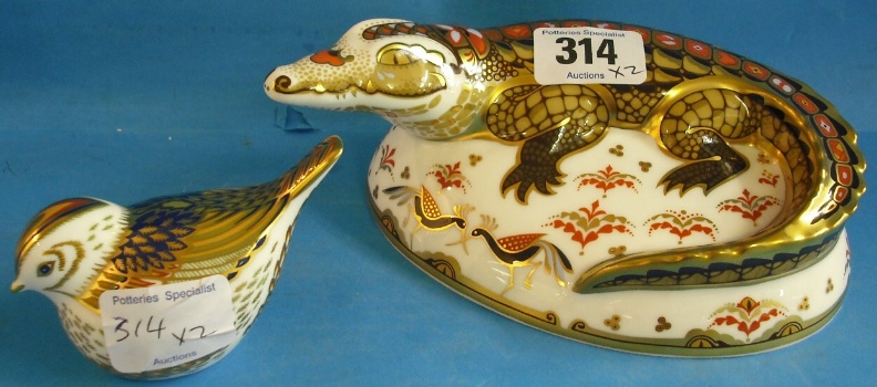 Appraisal: Royal Crown Derby Paperweights Crocodile A Guild Gold Edition with