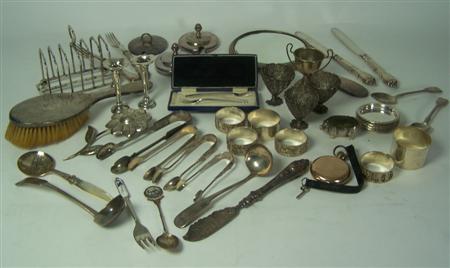 Appraisal: A large collection of items to include a set of