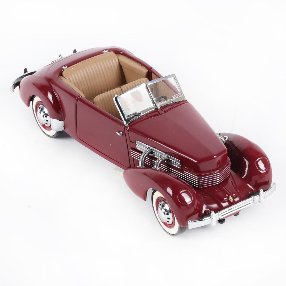 Appraisal: CORD PHAETON SCALE FRANKLIN MINT DIECAST CAR Cord Phaeton Scale