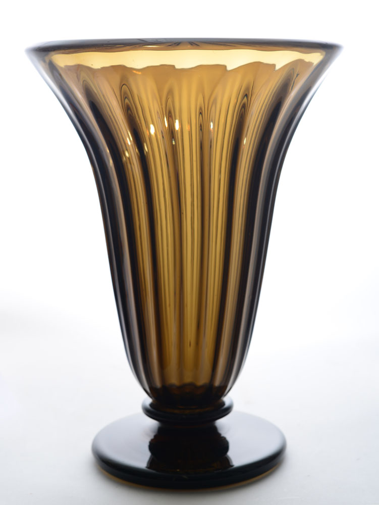 Appraisal: DAUM NANCY FRANCE VASE Brown glass etched signature x in