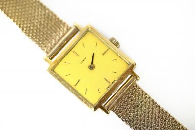 Appraisal: A lady's Zenith ct gold wristwatch with a ct gold