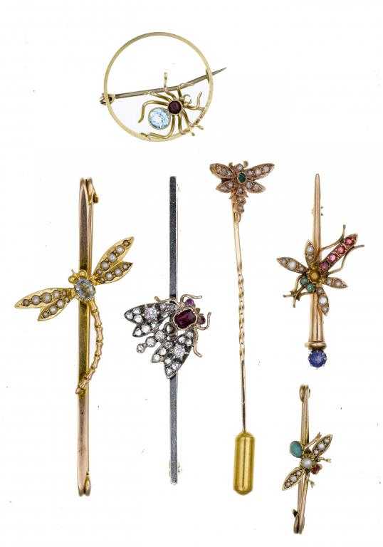 Appraisal: A RUBY AND DIAMOND FLY BROOCH the insect set on