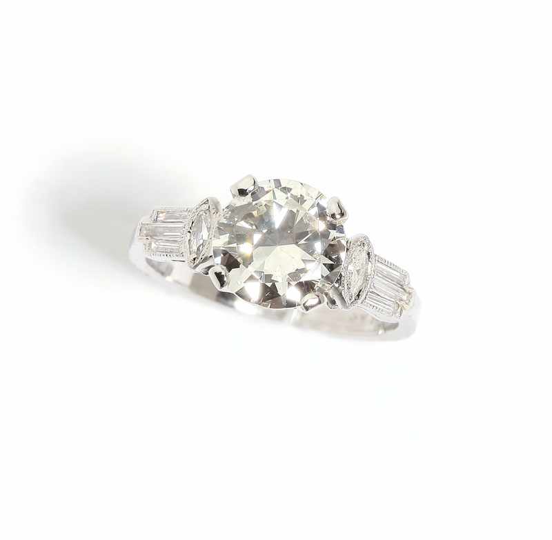 Appraisal: Circa centering a transitional-cut round diamond weighing cts and graded