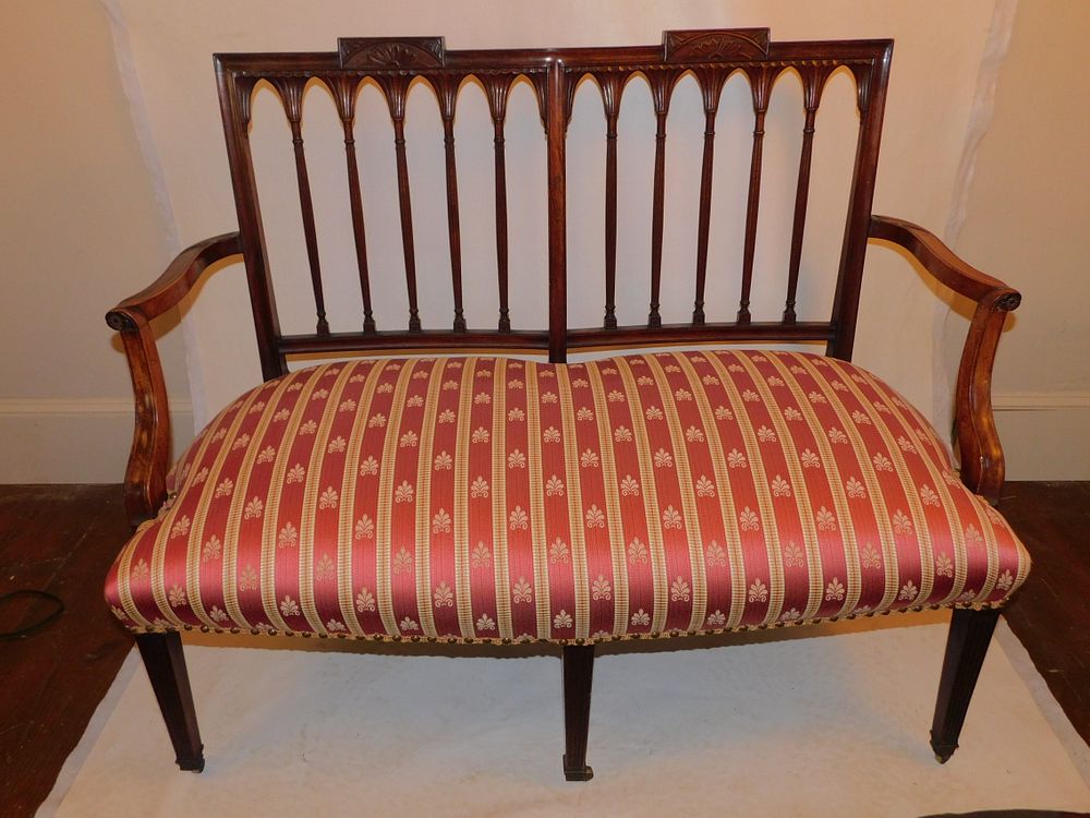 Appraisal: CENTENNIAL SHERATON SETTEE Centennial solid mahogany Sheraton settee with Gothic