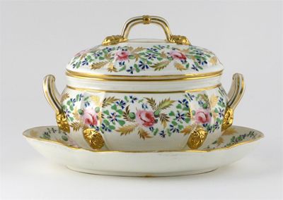 Appraisal: A Derby tureen cover and stand painted in pattern with