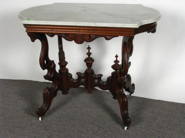 Appraisal: Walnut Early Victorian Marble Top Lamp Table three finials on