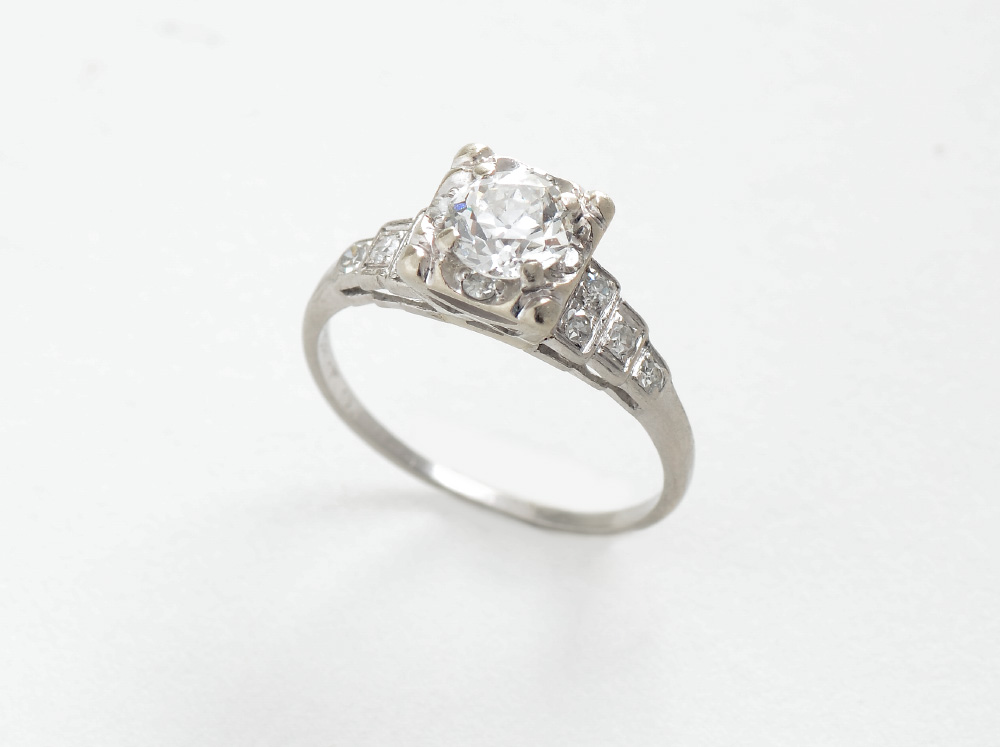 Appraisal: ART DECO PLATINUM DIAMOND ENGAGEMENT RING Centering an approx Ct