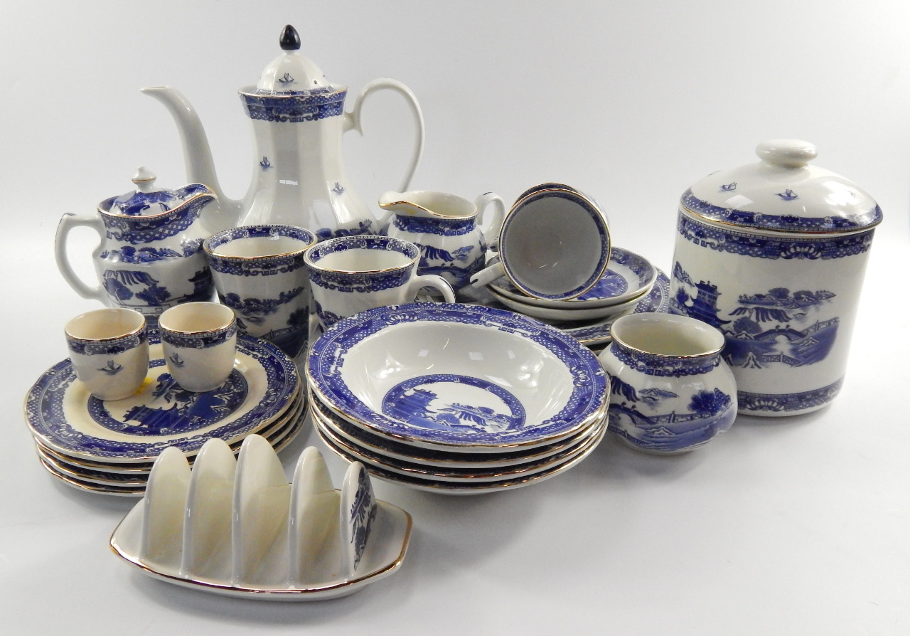 Appraisal: A Wade blue and white pottery part breakfast service chinoiserie