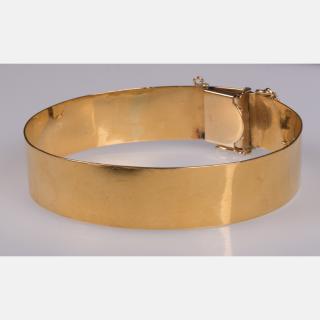 Appraisal: A kt Yellow Gold Cuff Bracelet A kt Yellow Gold