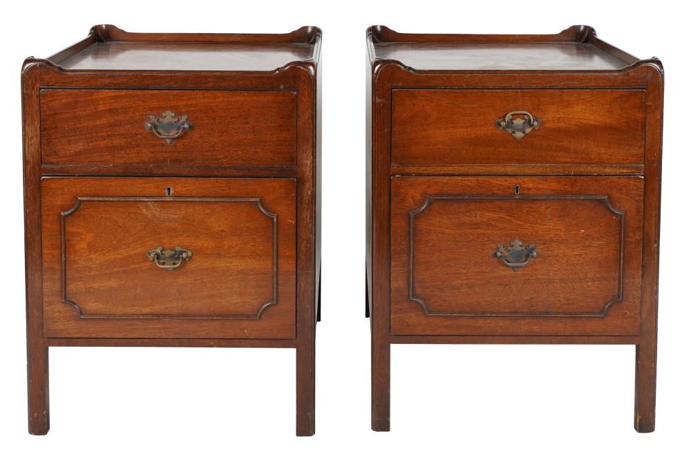 Appraisal: PAIR OF ENGLISH MAHOGANY COMMODESfirst half th century each with