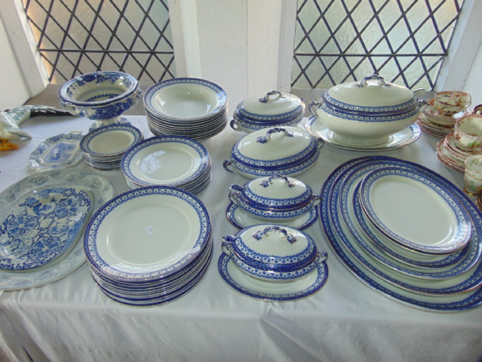 Appraisal: A quantity of Swinnertons dinner wares with blue and white