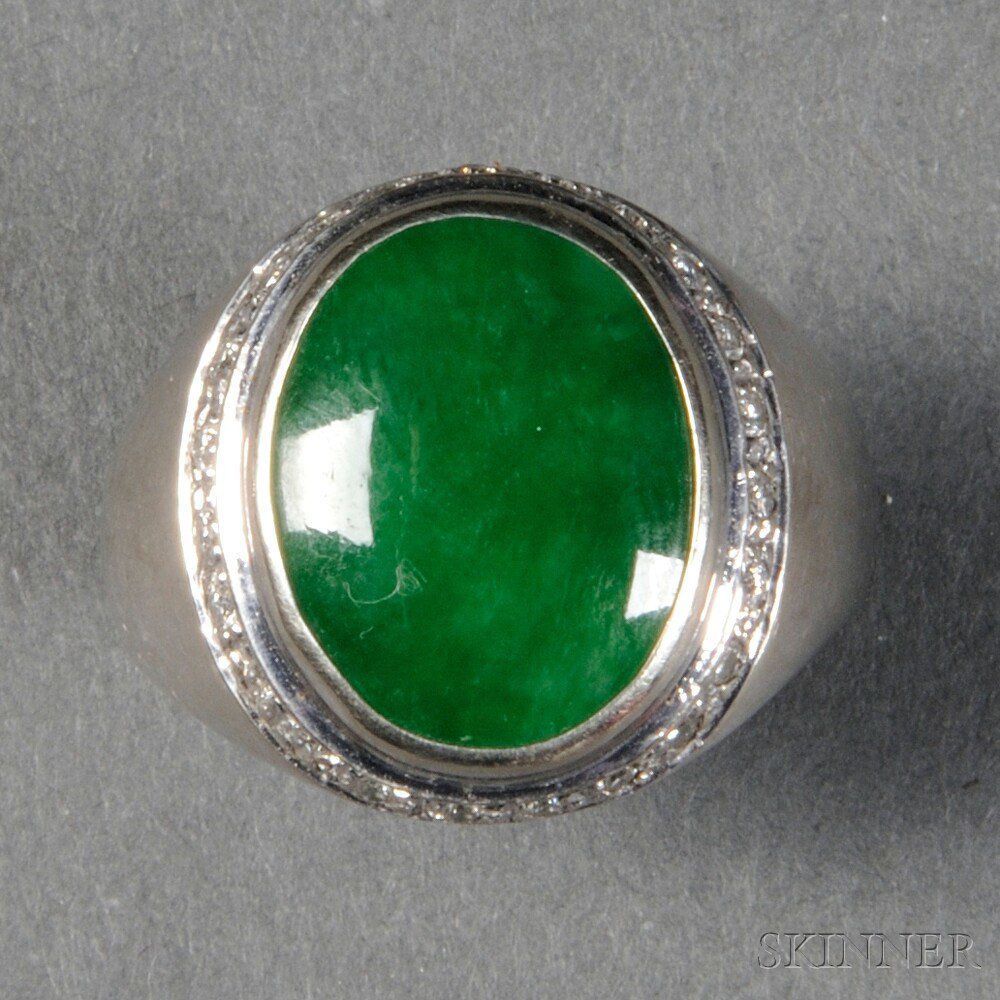 Appraisal: kt White Gold Ring with Jadeite Inset in a bezel