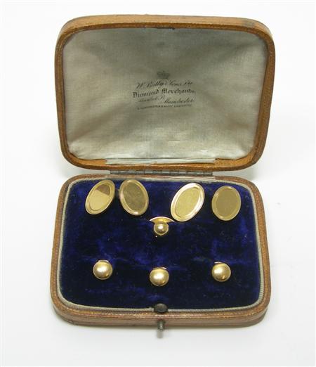 Appraisal: An ct gold gentleman's dress set comprising a pair of