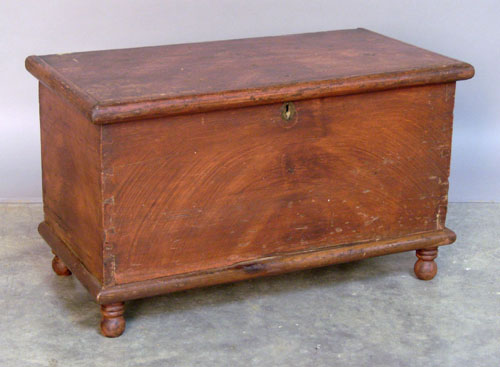 Appraisal: Pennsylvania painted pine miniature blanket chest th c h w