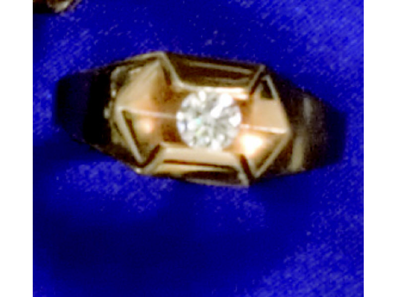 Appraisal: MAN'S DIAMOND RING k yellow gold polished ring with one