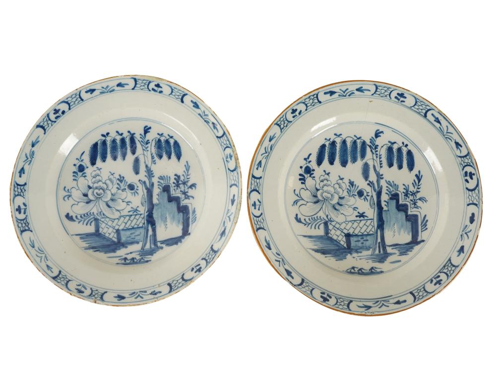 Appraisal: PAIR OF CHINESE BLUE WHITE PORCELAIN CHARGERSCondition one with repairs