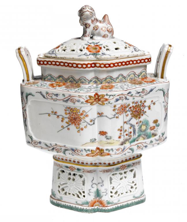 Appraisal: A RETICULATED PORCELAIN CENSER AND COVER with dog of Fo