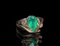 Appraisal: Ladies' Columbian Emerald Diamond Ring Pretty K yellow gold mount