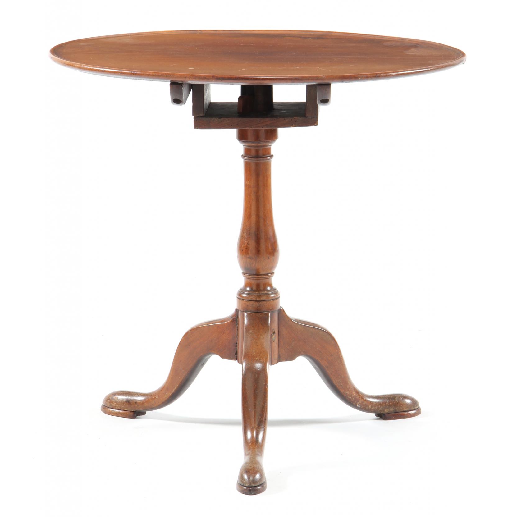 Appraisal: English Queen Anne Dishtop Tilt top Tea Table mid th