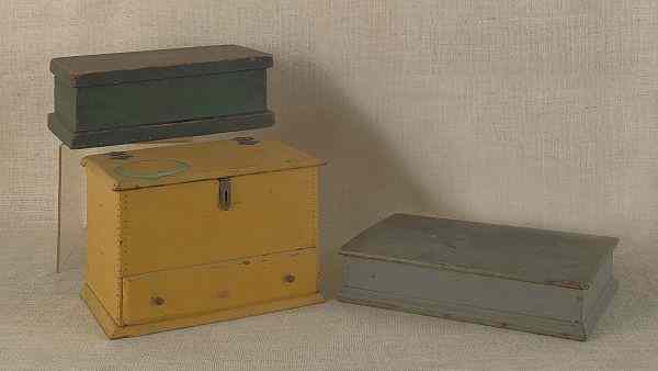 Appraisal: Three painted pine boxes th c and early th c