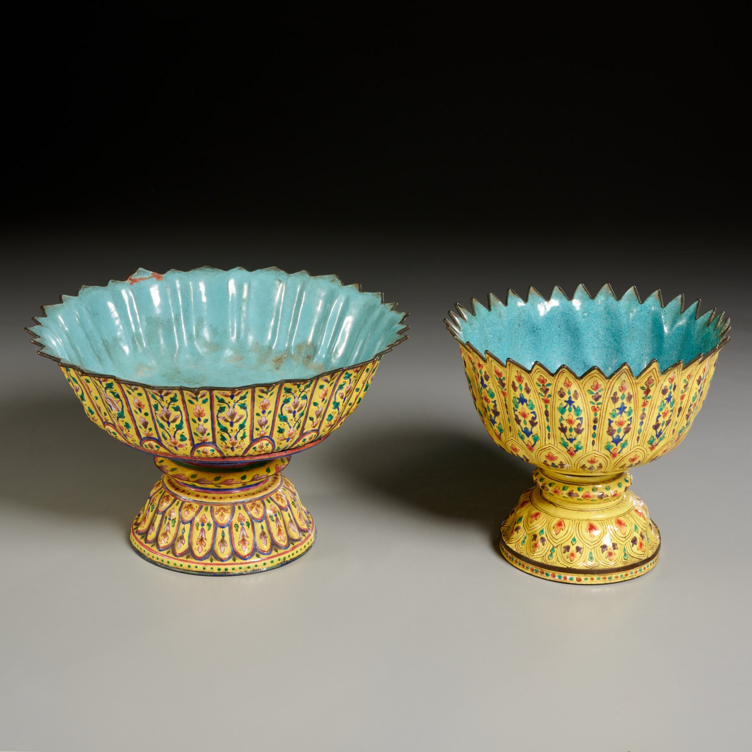 Appraisal: ROYAL THAI ENAMELED COPPER FOOTED BOWLS Rattanakosin Period - benjarong-style