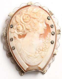 Appraisal: Antique Italian K Gold Shell Diamond Cameo Depicting a woman