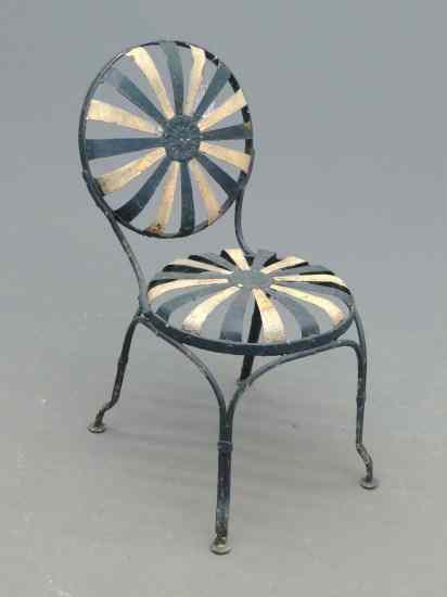 Appraisal: Vintage painted spring chair