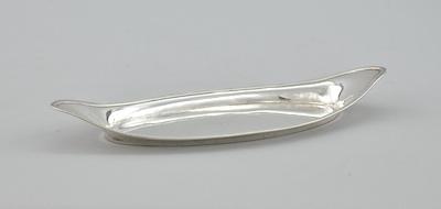 Appraisal: Boat Shape Sterling Silver Dish by Peter Ann Bateman ca