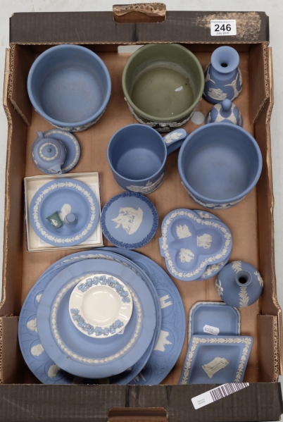 Appraisal: A collection of Wedgwood jasperware items to include tri colour