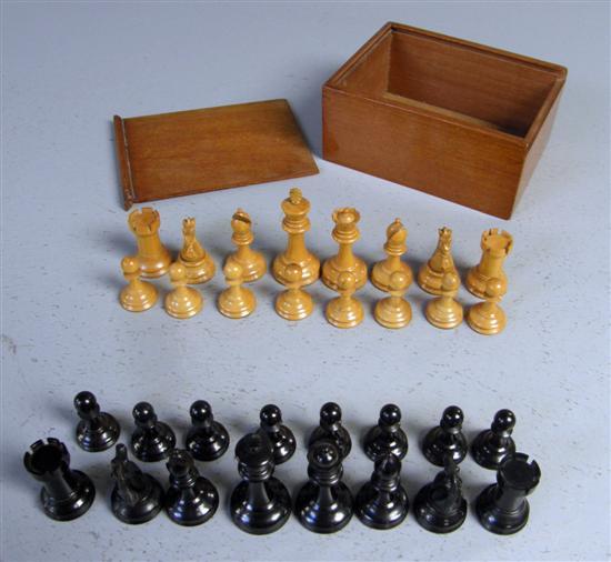 Appraisal: Wooden Staunton style chess set king high in mahogany box