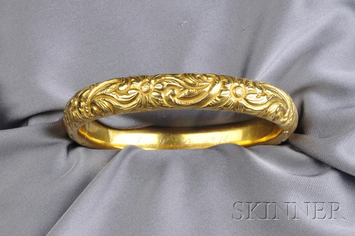 Appraisal: Art Nouveau kt Gold Bracelet designed as a hinged bangle