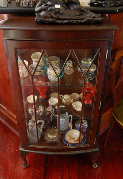 Appraisal: A QUEEN ANNE STYLE CHINA CABINET