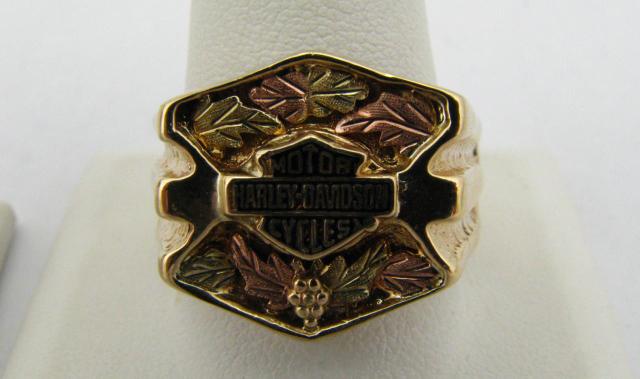 Appraisal: K Rose and Yellow Gold Gentleman's Harley Davidson Ring size