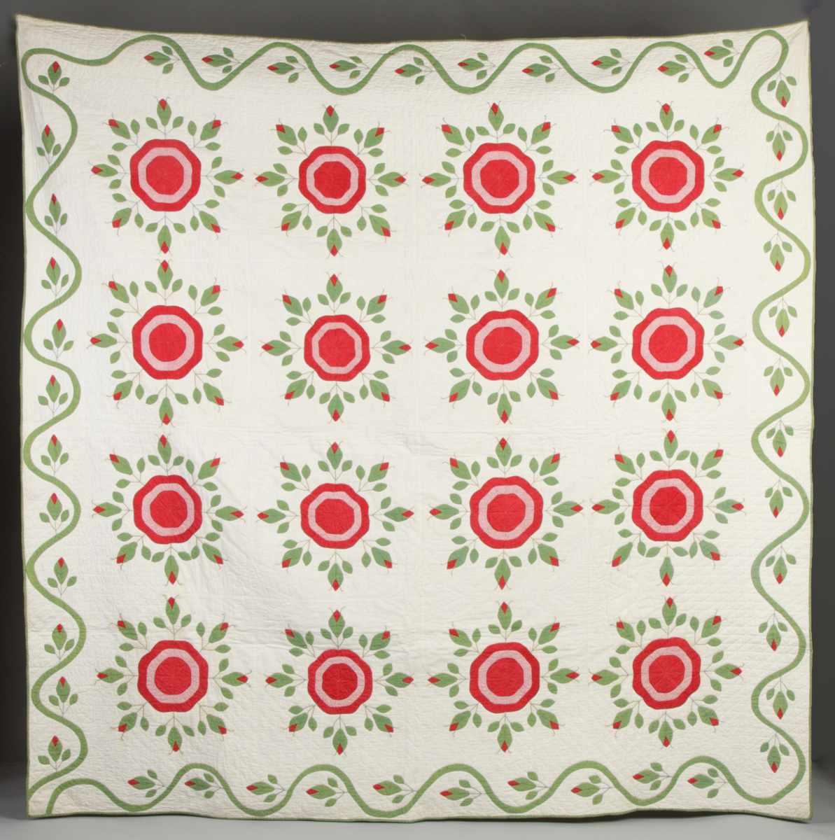 Appraisal: Rose of Sharon Quilt Pink on darker pink flowers w