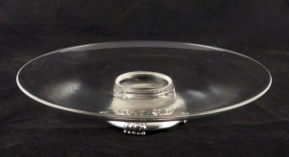 Appraisal: Glass cake plate with sterling silver base Glass cake plate