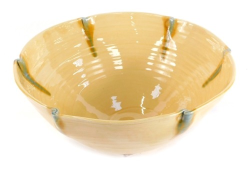 Appraisal: A Fenella Mallalieu studio pottery bowl with six point flared