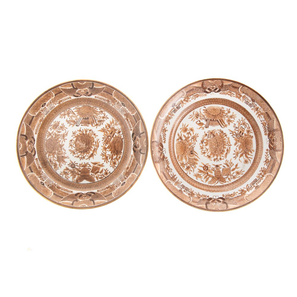 Appraisal: Rare Pair Chinese Export Brown Fitzhugh Plates Circa traditional Fitzhugh