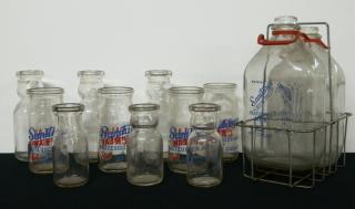 Appraisal: Dairy bottles Dairy- bottles including Sanitary's Best by Test Warren