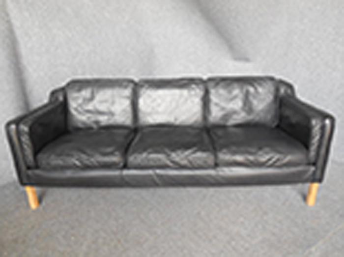 Appraisal: DANISH THREE-SEAT BLACK LEATHER SOFA back length cm