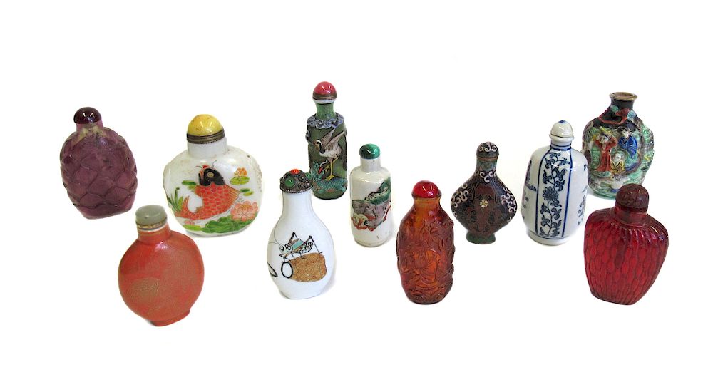 Appraisal: Group of Snuff Bottles Including a white glass bottle with