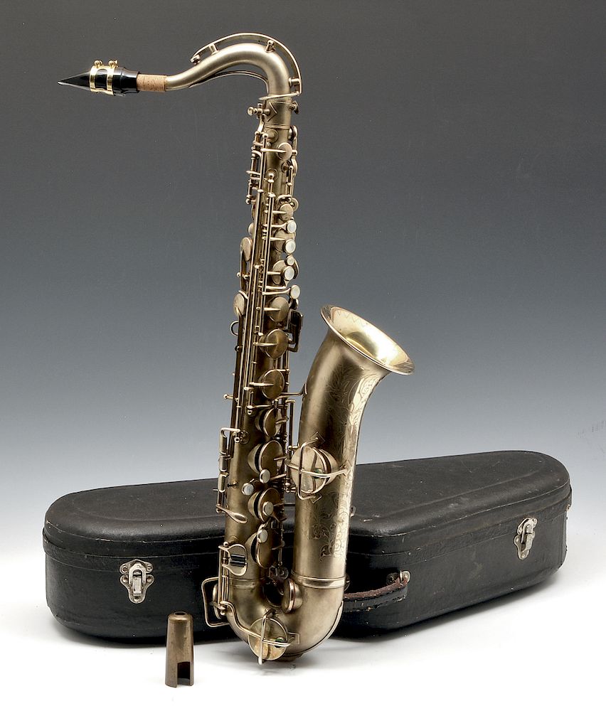 Appraisal: C-melody Tenor saxophone with case King HN White Company C-melody