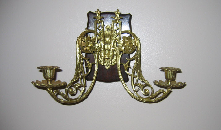 Appraisal: PAIR OF TH CENTURY GILT METAL WALL SCONCES Each with